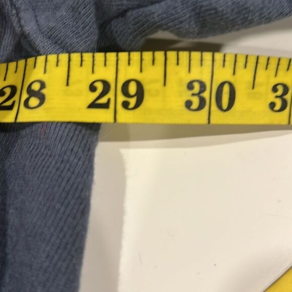 Universal studios vintage heavyweight sweatshirt - Picture 5 of 7